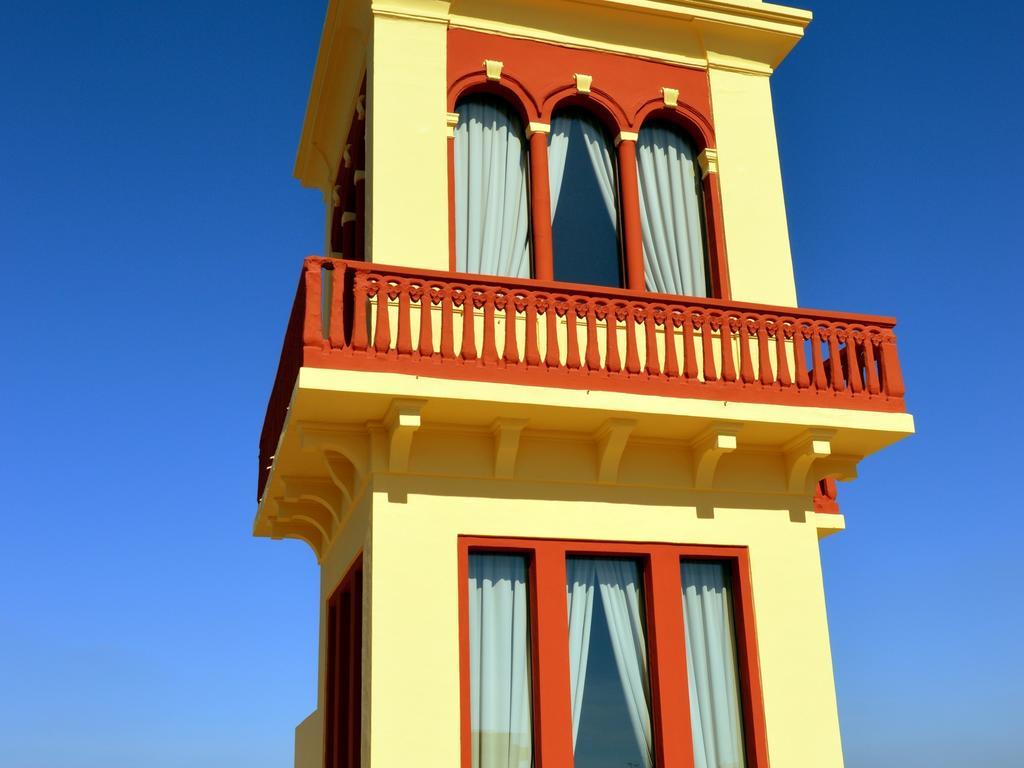 Palazzo Vallebona Галиполи Стая снимка