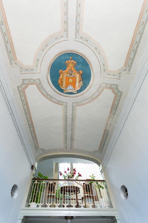 Palazzo Vallebona Галиполи Екстериор снимка