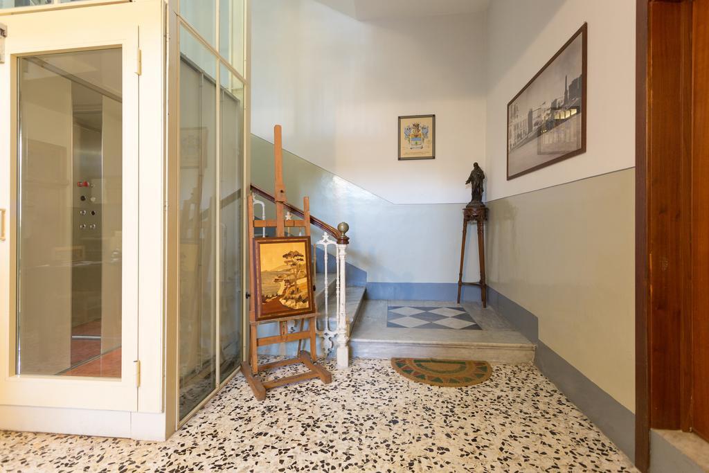 Palazzo Vallebona Галиполи Екстериор снимка