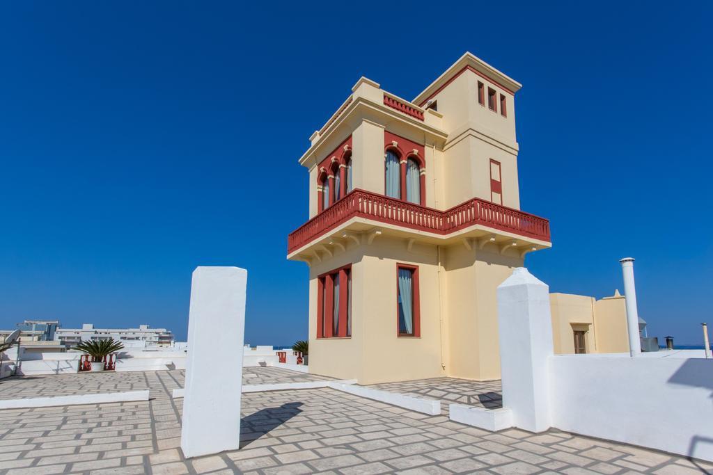 Palazzo Vallebona Галиполи Екстериор снимка
